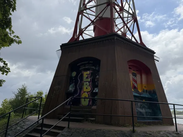 Leuchtturm Rissen, Unterfeuer